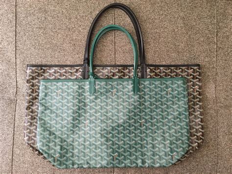 goyard tote colors|Goyard size pm or gm.